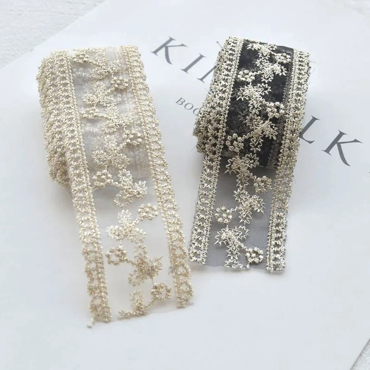 蕾絲【黑色與金色】~ 闊 3.8cm