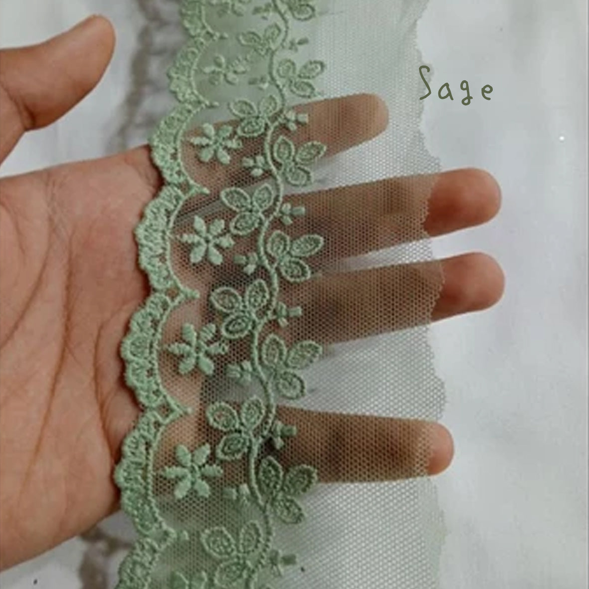 網紗蕾絲 ~ 圖案闊度 4.5cm ~ 蕾絲闊 7cm