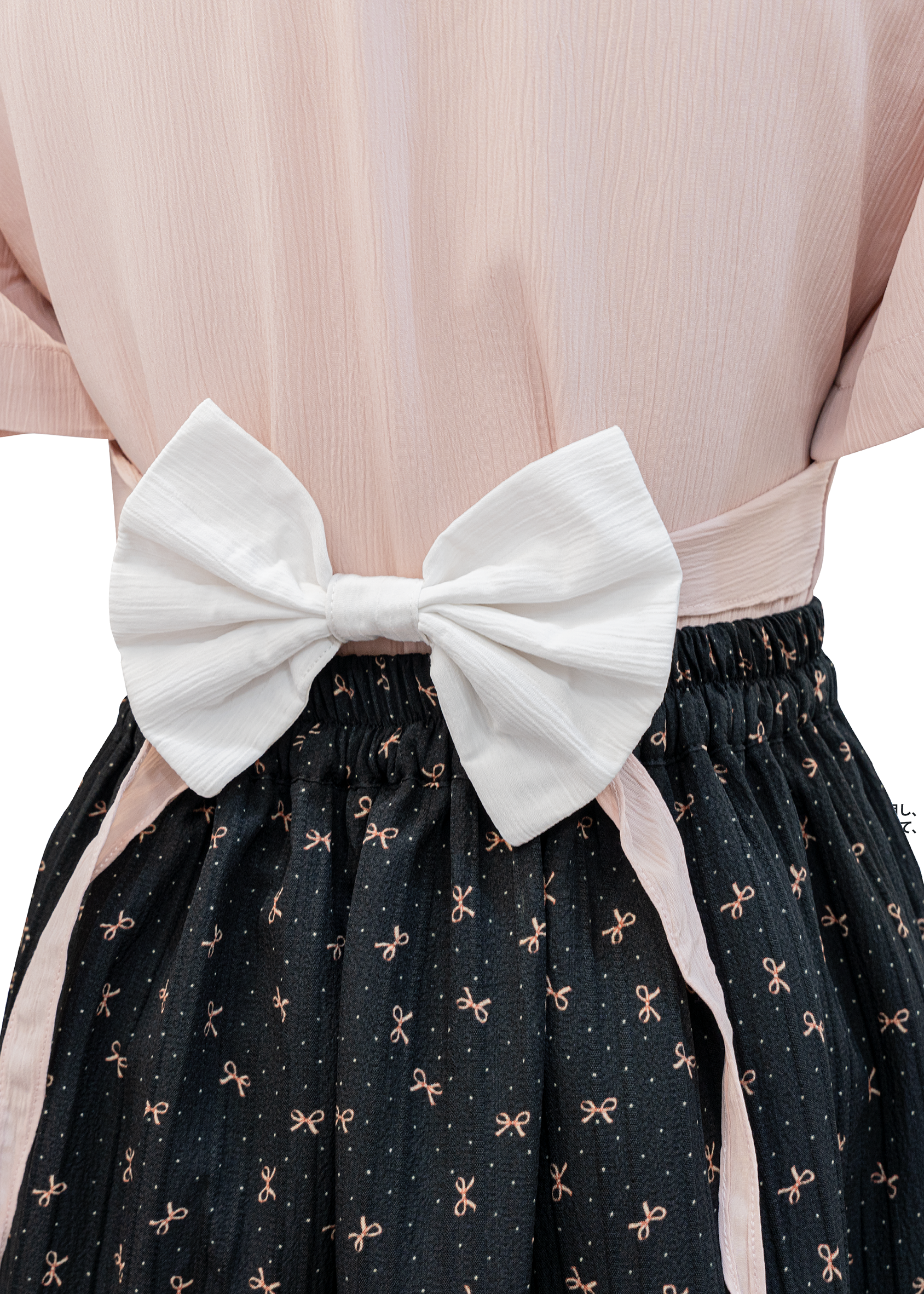 牛仔藍色上衣｜ruffle領＋後腰可拆蝴蝶結 {預訂}